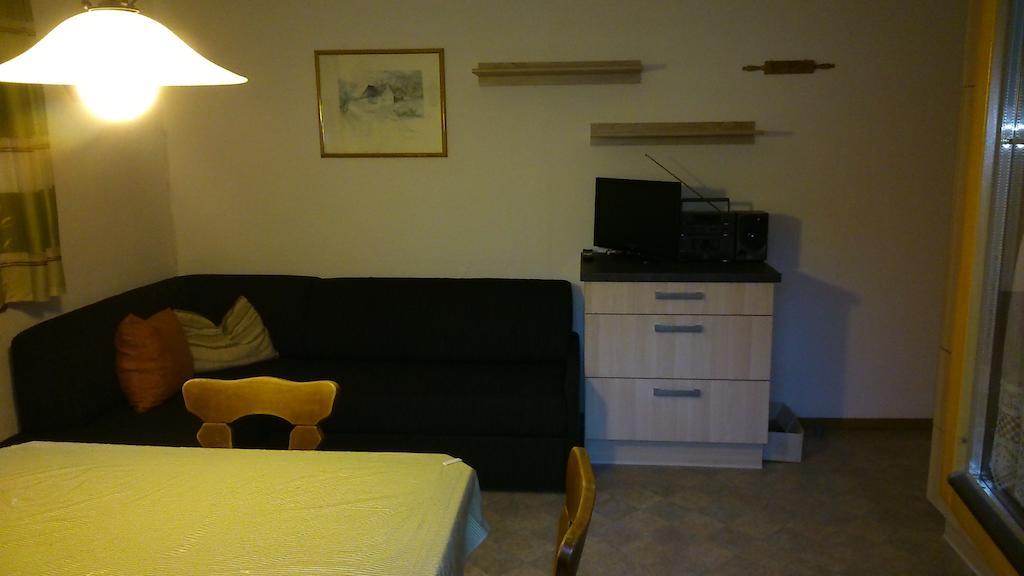 Ferienwohnung Haus Schiestl Zell am Ziller Zimmer foto