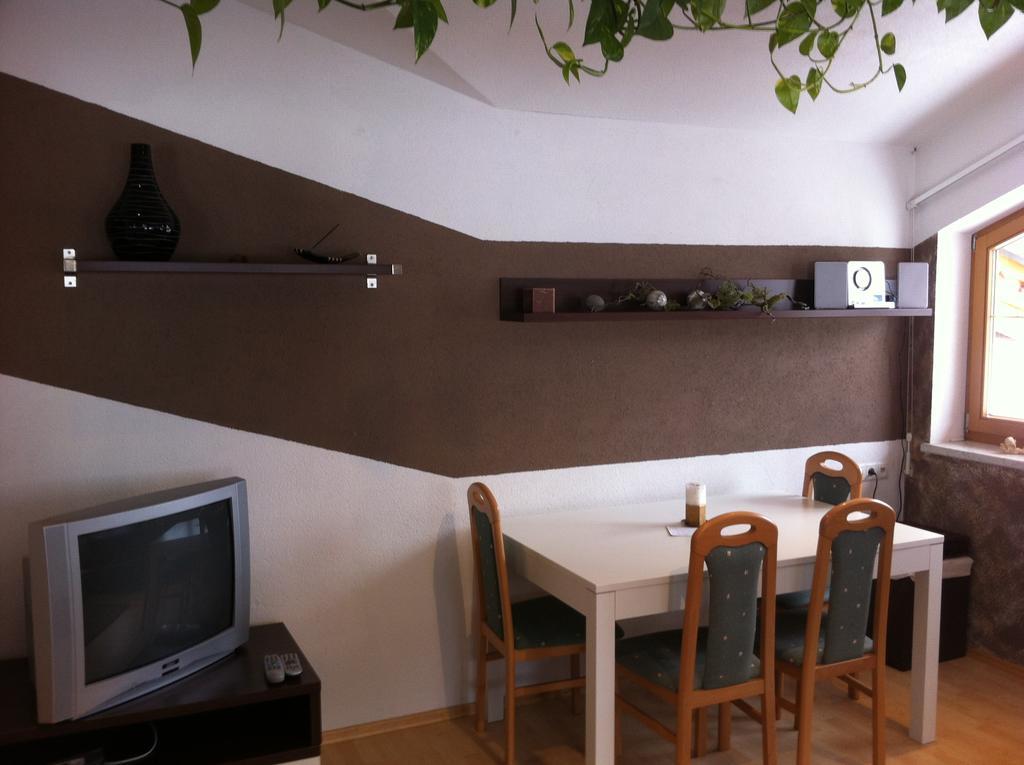 Ferienwohnung Haus Schiestl Zell am Ziller Zimmer foto