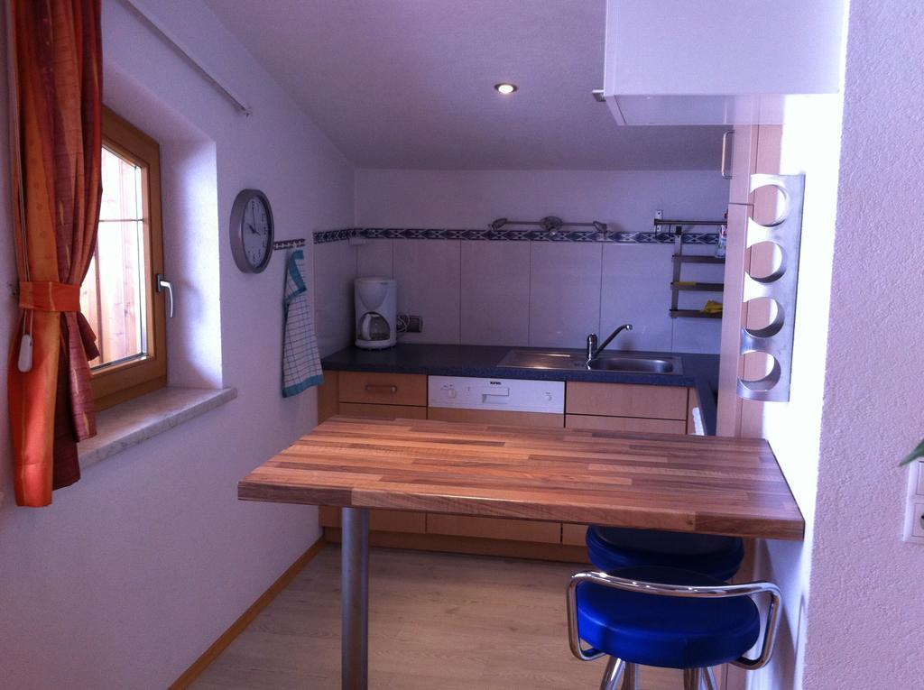 Ferienwohnung Haus Schiestl Zell am Ziller Zimmer foto